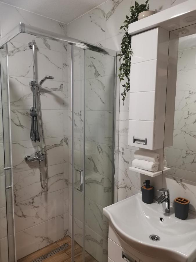 Apartman Kardas Vrnjačka Banja Dış mekan fotoğraf